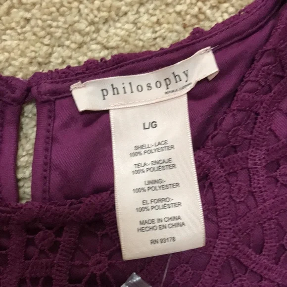 New! Philosophy large plum lace S/S  blouse. - Picture 4 of 7